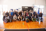 Entregaron kits deportivos a 24 escuelas de Concordia